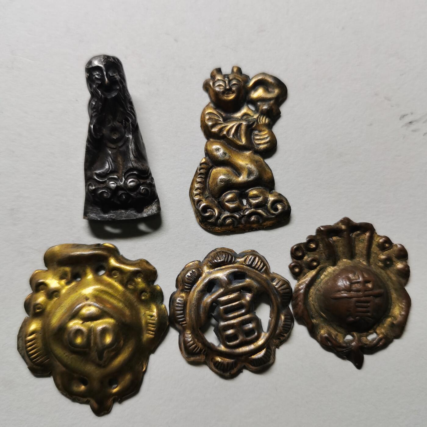 杂件专场99期 清末民国鎏金银和鎏金铜，上面两个银