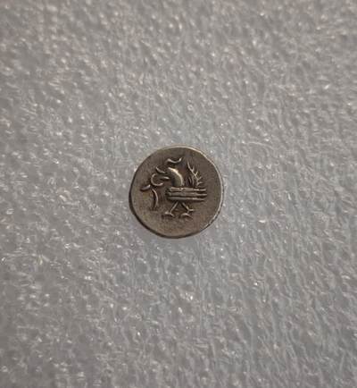 瓶子🏺第228期拍卖会 -  18世纪柬埔寨红鸟1Pe打制银币  1.68克