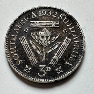 🌹外币初藏🌹🐯2026年第17场 快递将在12号停运 年前需发货的抓紧 ，年后正月十五恢复发货 - 英属南非1932年三便士银币 1.41克80%银