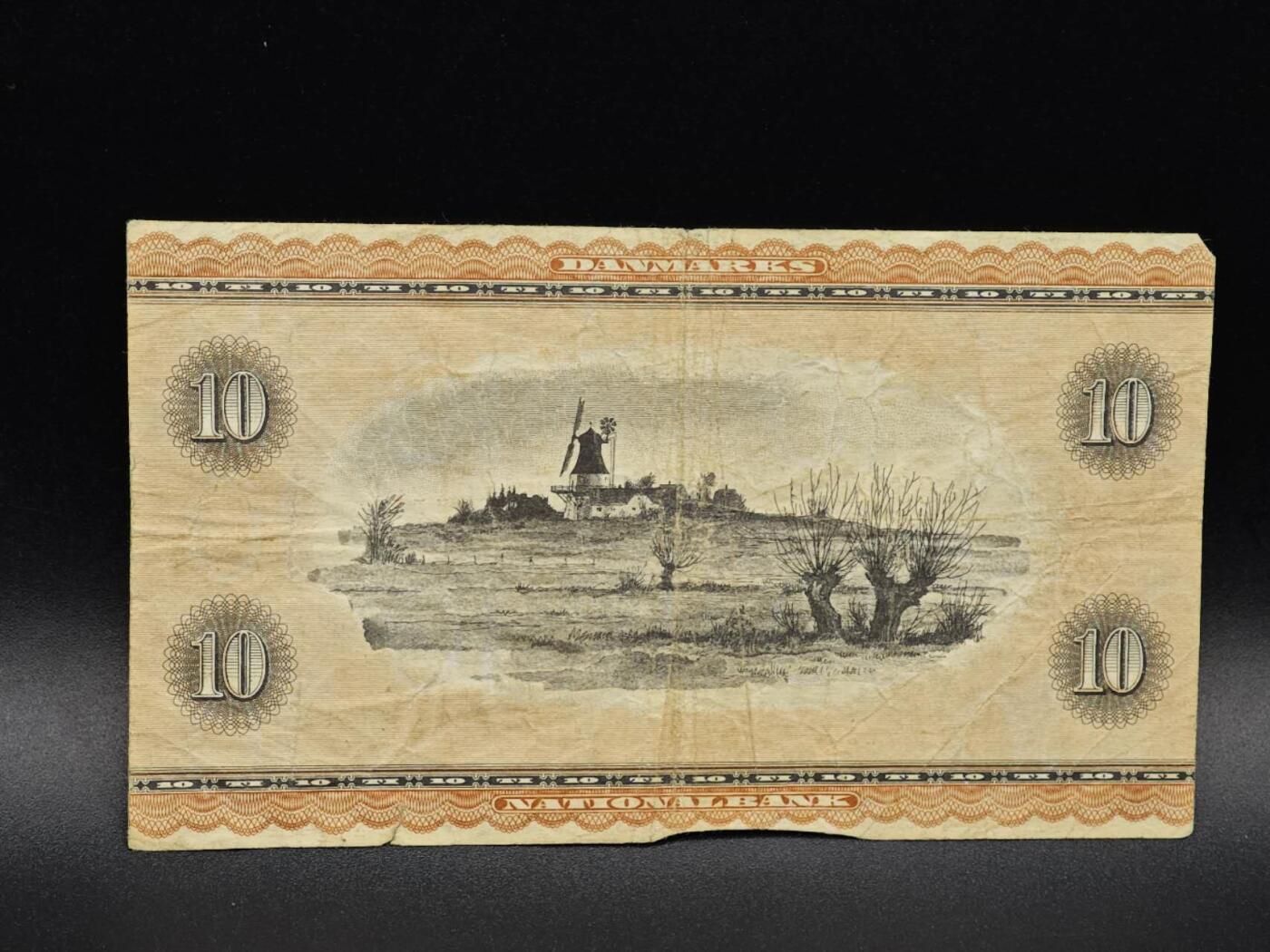 【淘币小摊】实时拍第八百六十五拍   纸币场    年前最后一周之前预留预留8号9号全部发出请更换最新收货地址不方便收货的请勿参拍或者顺丰到付