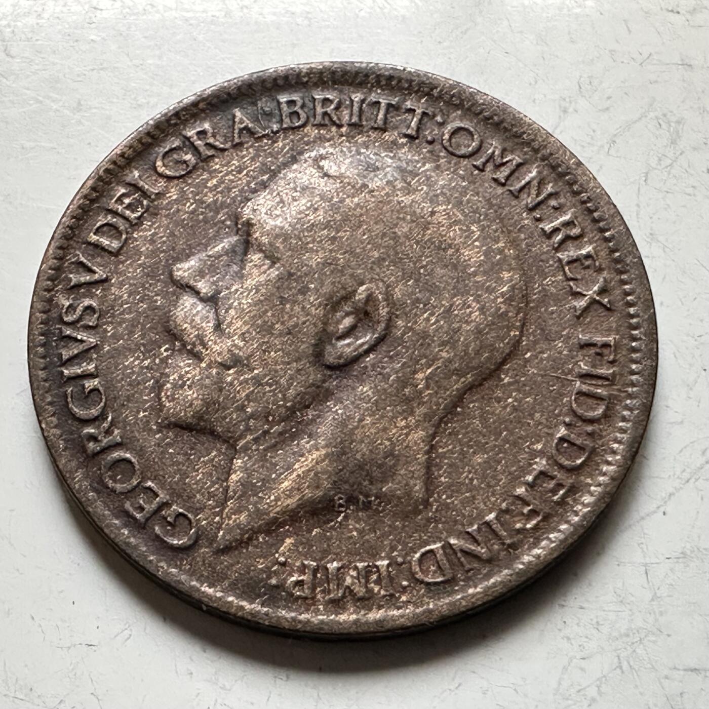 🌹外币初藏🌹🐯2026年第17场 快递将在12号停运 年前需发货的抓紧 ，年后正月十五恢复发货 英国1916年一法新