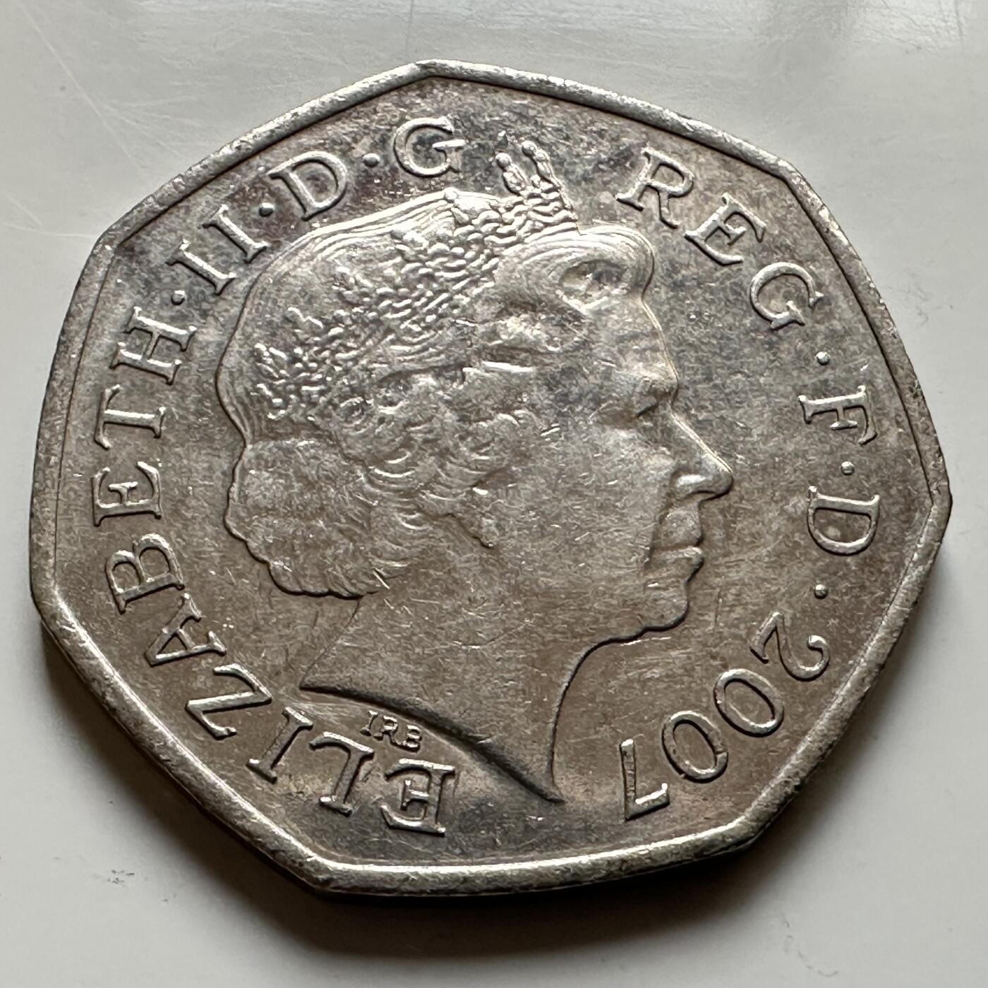 🌹外币初藏🌹🐯2026年第17场 快递将在12号停运 年前需发货的抓紧 ，年后正月十五恢复发货 英国2007年50便士纪念币