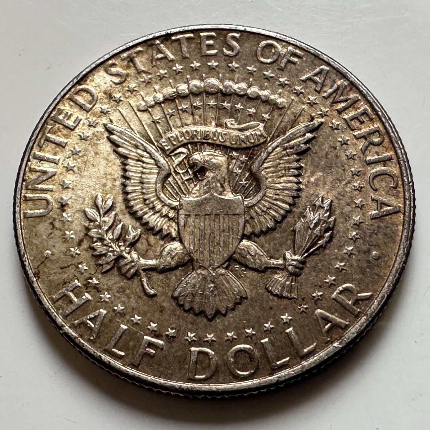 🌹外币初藏🌹🐯2026年第17场 快递将在12号停运 年前需发货的抓紧 ，年后正月十五恢复发货 美国1964年50美分银币 12.5克90%银