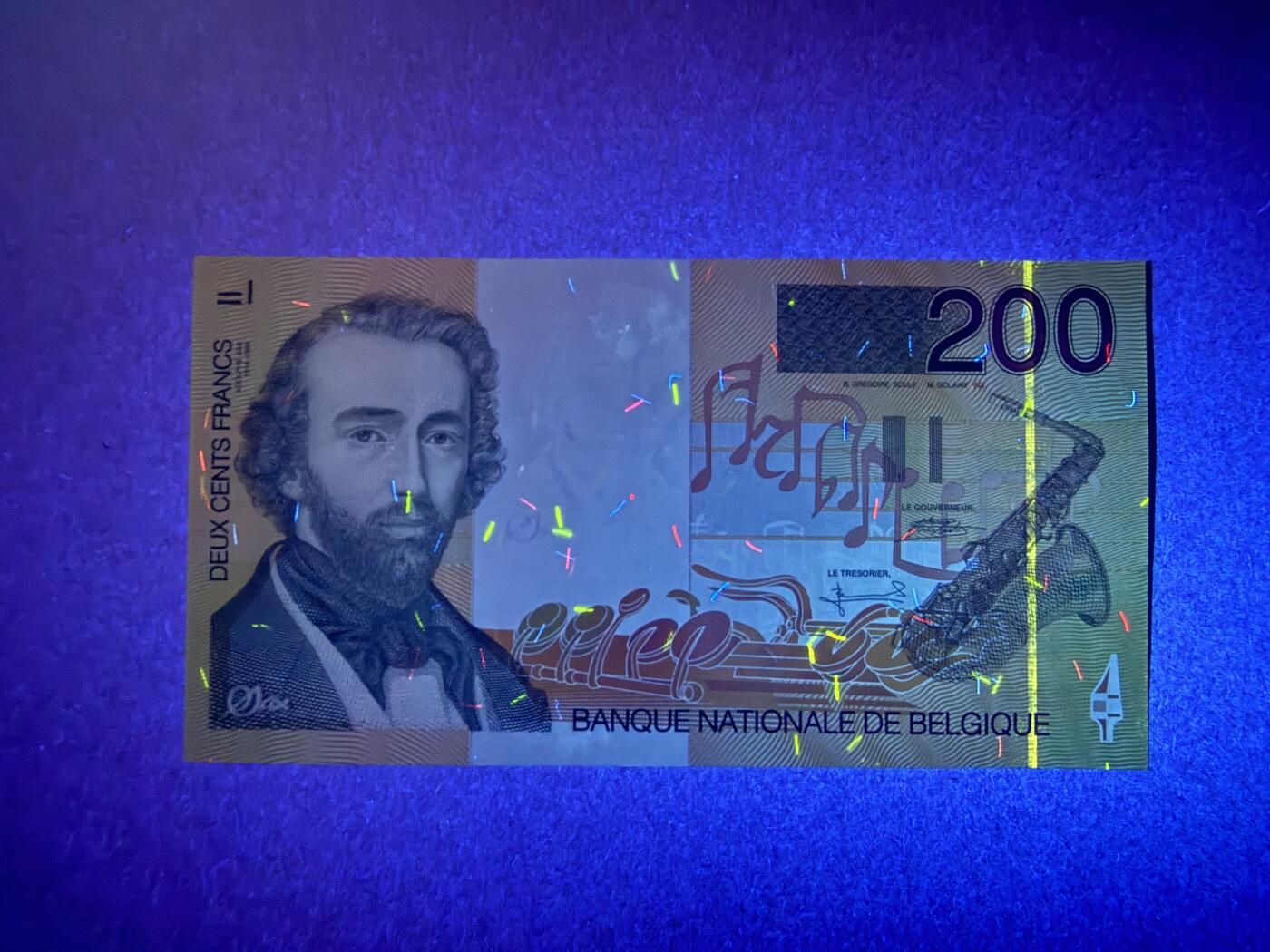 《艾美收藏》第231期-2.8周日外币精品(春节前收官)-世界最佳纸币特辑 比利时200法郎 UNC 末版 比利时乐器制造家阿道夫·萨克斯