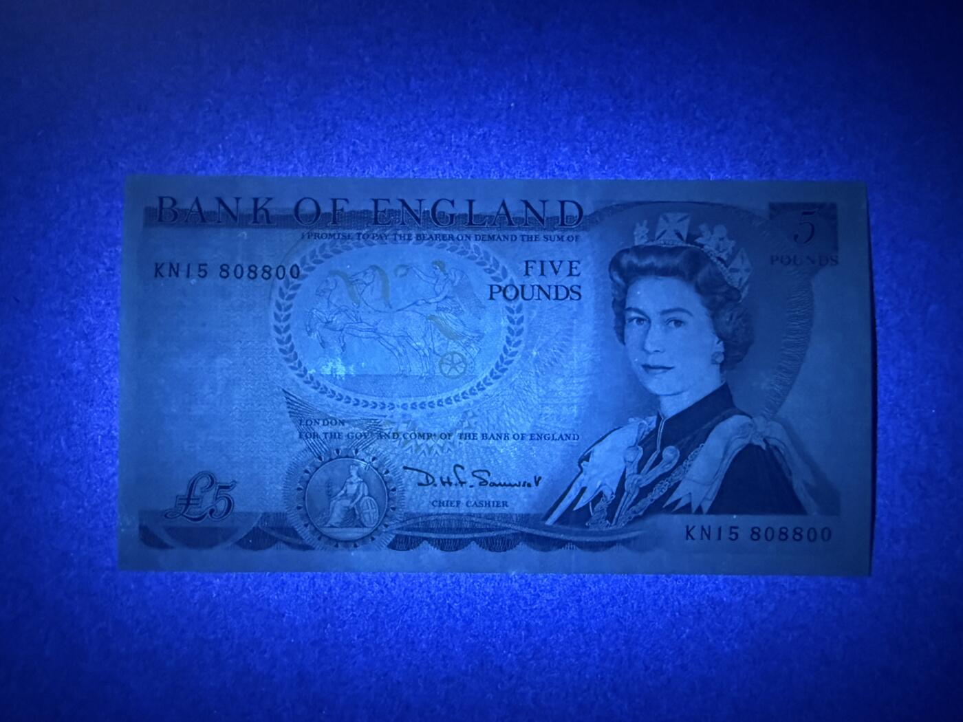 《艾美收藏》第231期-2.8周日外币精品(春节前收官)-世界最佳纸币特辑