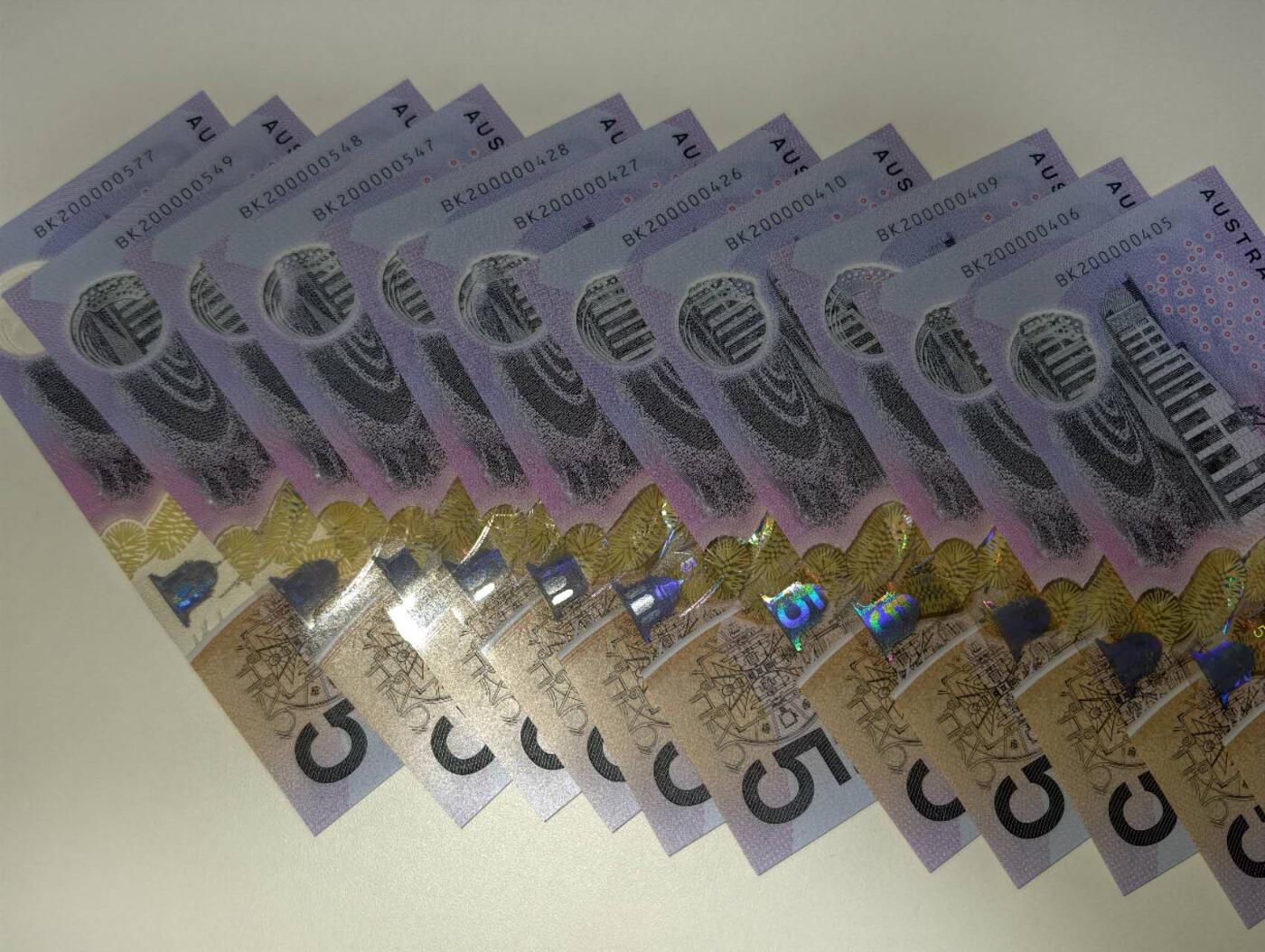 春节钱币瓷器清货捡漏拍场 澳大利亚新版明亮版5元塑料钞 全新UNC BK冠11张，部分连号