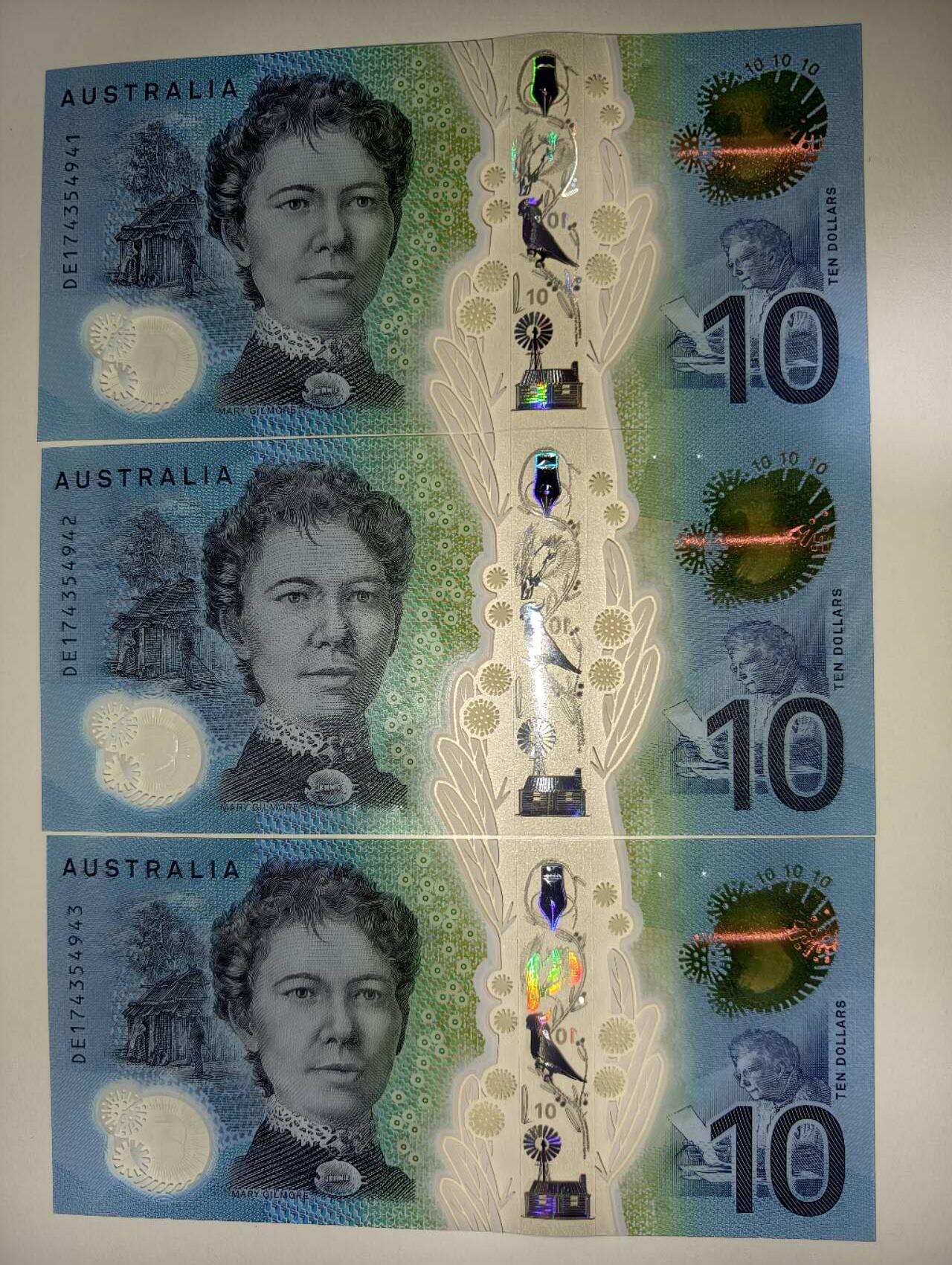 春节钱币瓷器清货捡漏拍场 澳大利亚新版明亮版10元塑料钞 全新UNC连号三张