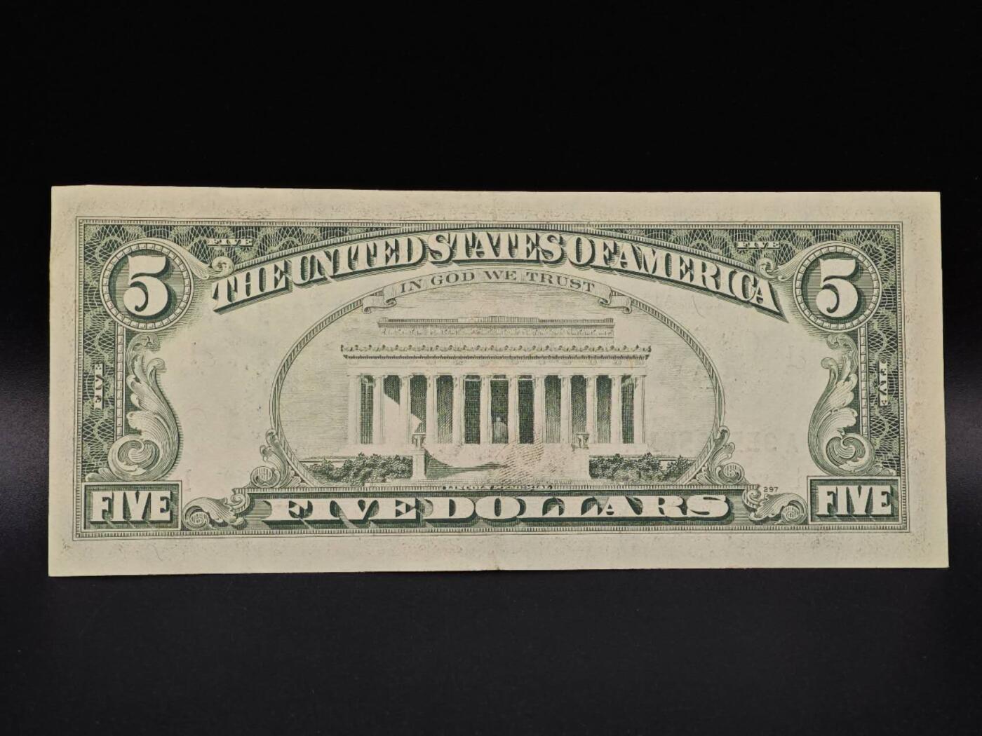 【淘币小摊】实时拍第八百六十五拍   纸币场    年前最后一周之前预留预留8号9号全部发出请更换最新收货地址不方便收货的请勿参拍或者顺丰到付 美国5美元纸币【有折】