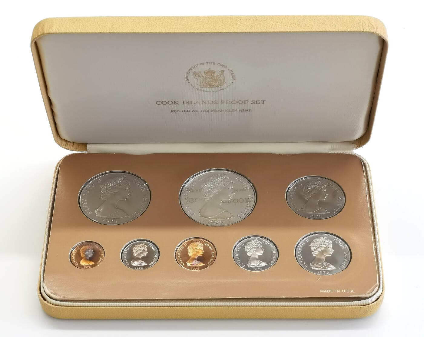 博洋堂“心向春光”2月精品大拍专场暨第160期（全场包邮） 英属库克群岛1976年8枚精制套币，原盒装