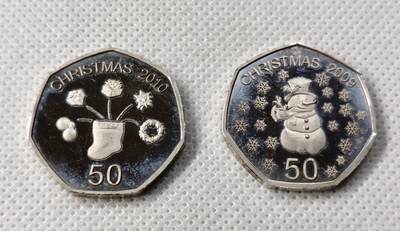 甄臻铺-世界币章拍卖（第49期）精品场拍品征集中，送拍享返佣金等优惠多多 - 圣诞50便士2枚一组