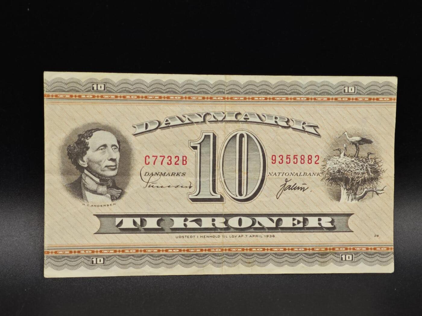 【淘币小摊】实时拍第八百六十五拍   纸币场    年前最后一周之前预留预留8号9号全部发出请更换最新收货地址不方便收货的请勿参拍或者顺丰到付