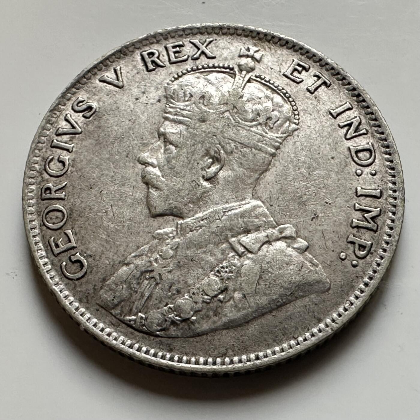 🌹外币初藏🌹🐯2026年第17场 快递将在12号停运 年前需发货的抓紧 ，年后正月十五恢复发货 英属东非和乌干达保护地1911年50分银币