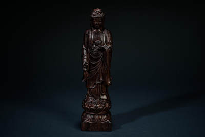 上海都达杂项专场二十一（全场包邮） - 越南沉香精雕《释迦摩尼》摆件90121