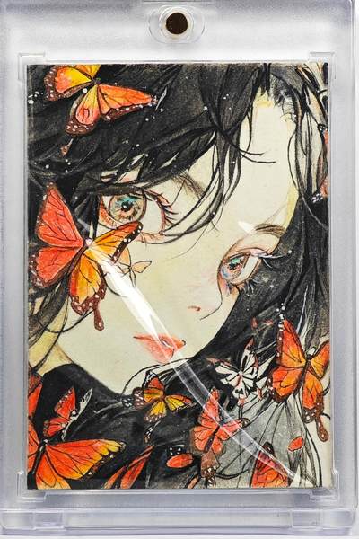 白泽拍卖卡牌手绘专场第32期（愿得长如此 年年物侯新） - 2025 花溪手绘卡 梦蝶  木木亲签 卡砖封装