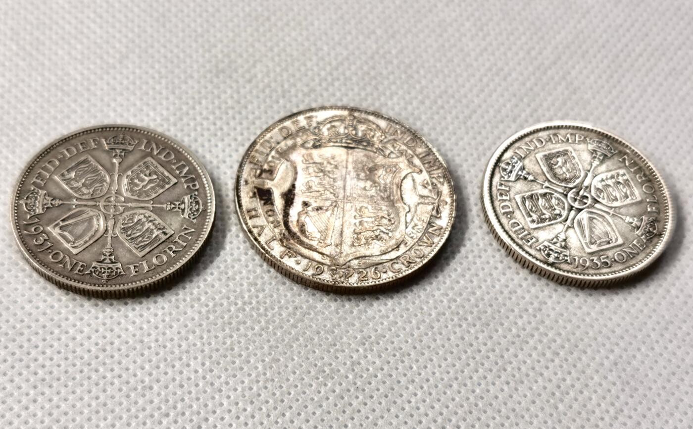 甄臻铺-世界币章拍卖（第49期）精品场拍品征集中，送拍享返佣金等优惠多多