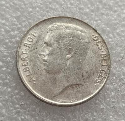 外国优质老铜币高银银币，周六九点倒数截拍，满百包邮，持续收拍，年后发货 - 比利时 1914 年 1 法郎银币，属于阿尔贝一世在位时期的流通货币。当时一战爆发，比利时虽遭德军入侵但仍坚守中立象征，该币以国王头像与 “团结就是力量” 格言为设计，是战时比利时维系国家精神与货币体系的见证。