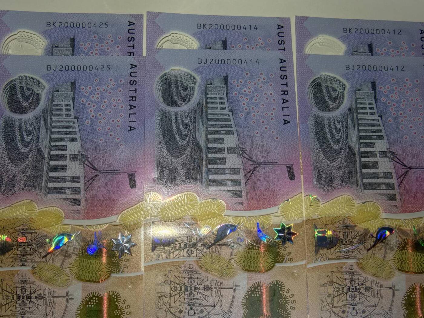 春节钱币瓷器清货捡漏拍场 【同号钞】澳大利亚新版明亮版5元塑料钞 全新UNC 五对同号10张