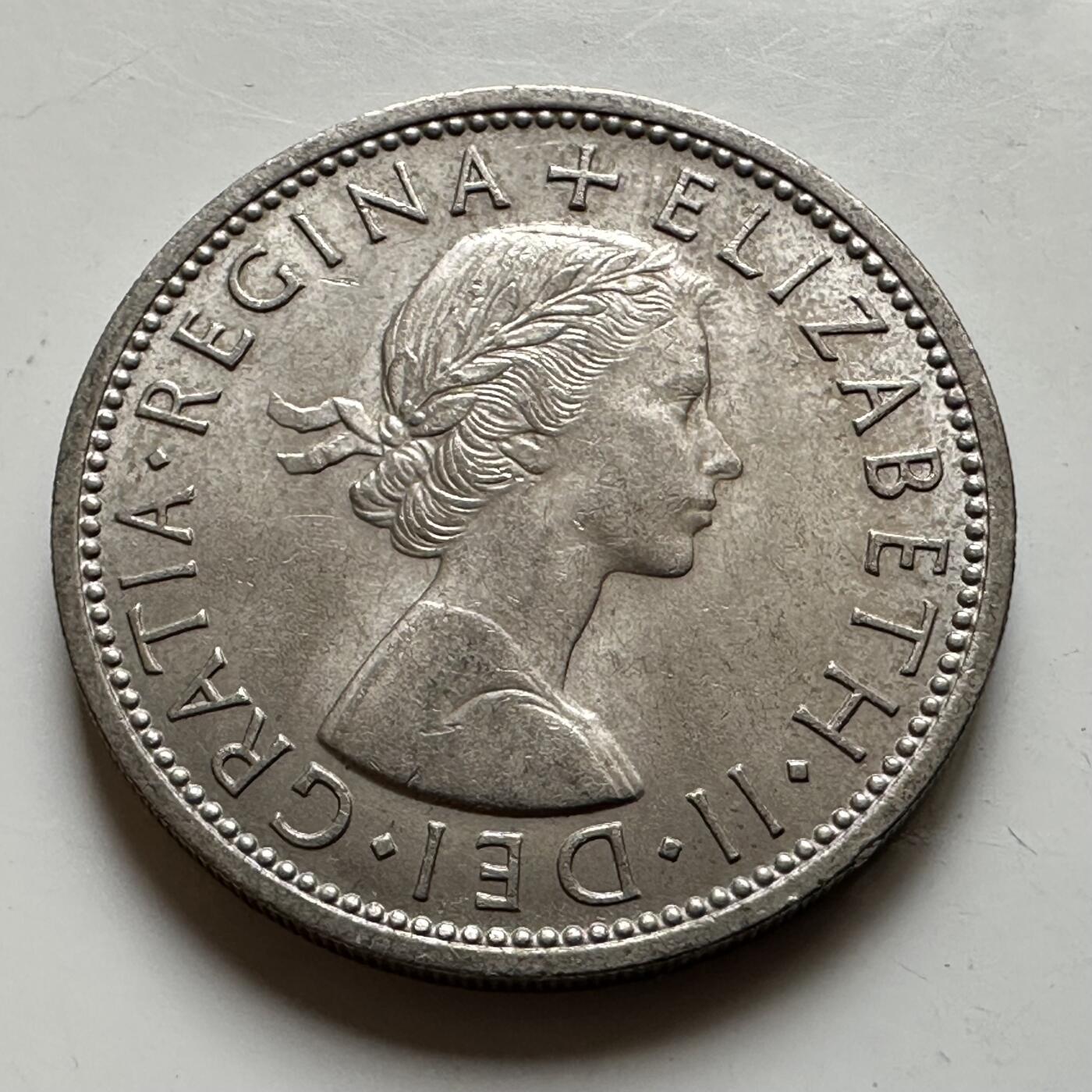 🌹外币初藏🌹🐯2026年第17场 快递将在12号停运 年前需发货的抓紧 ，年后正月十五恢复发货 英国1967年2先令