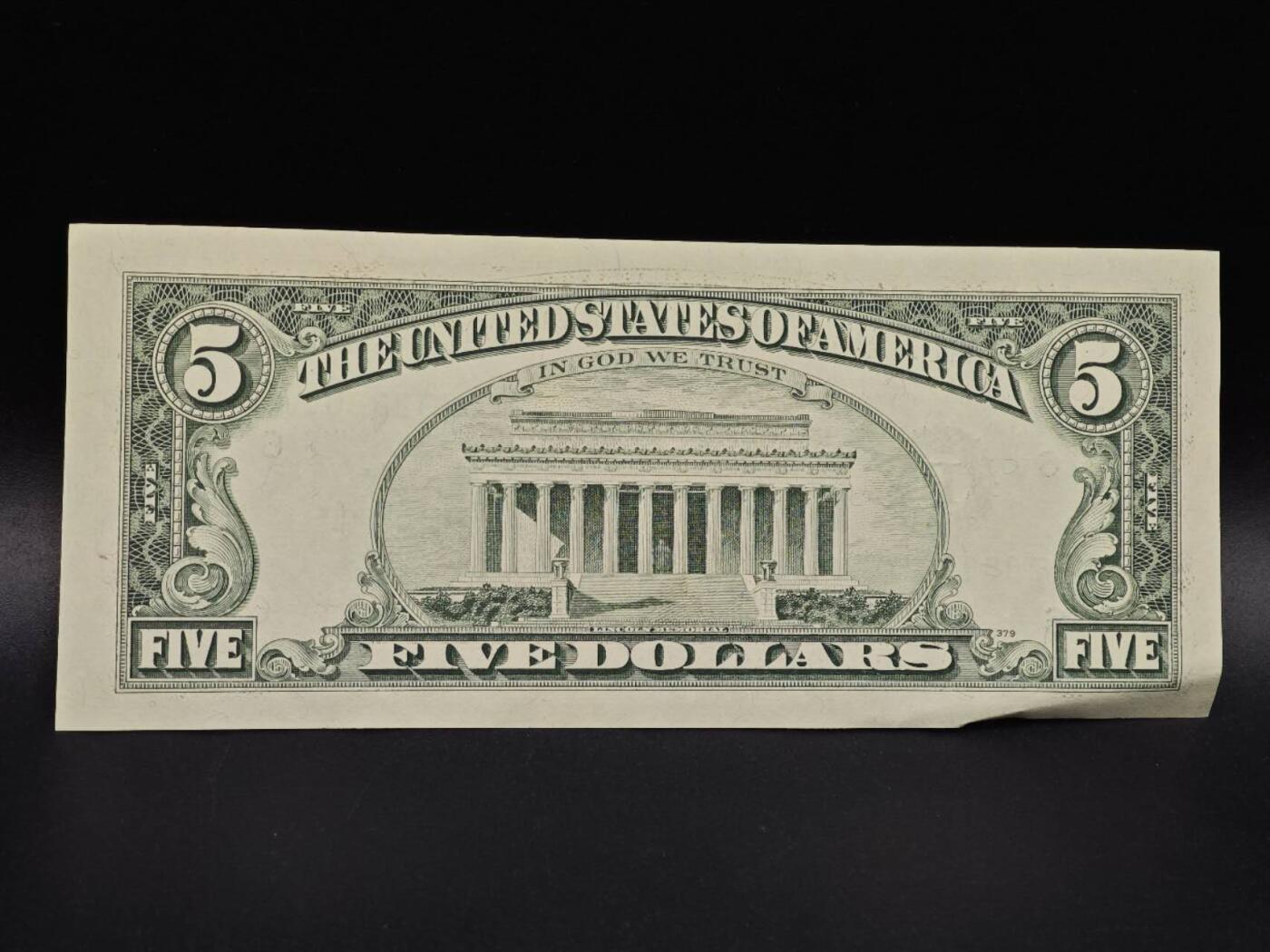 【淘币小摊】实时拍第八百六十五拍   纸币场    年前最后一周之前预留预留8号9号全部发出请更换最新收货地址不方便收货的请勿参拍或者顺丰到付 美国5美元纸币【有折】