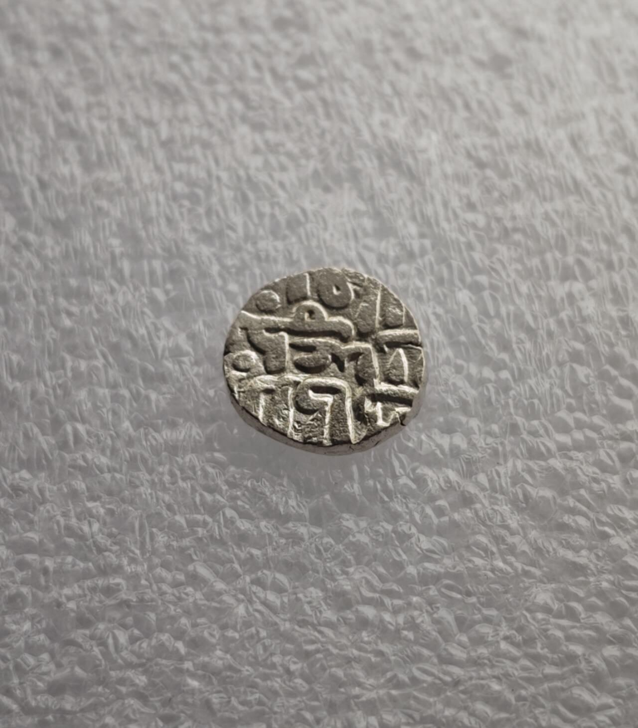 瓶子🏺第228期拍卖会  11世纪德里苏丹2里尔汗银合金打制币