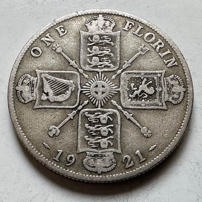 🌹外币初藏🌹🐯2026年第17场 快递将在12号停运 年前需发货的抓紧 ，年后正月十五恢复发货 - 英国1921年一弗罗林银币 11.3克50%银 b