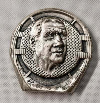 甄臻铺-世界币章拍卖（第49期）精品场拍品征集中，送拍享返佣金等优惠多多 - 法国艺术大章 戴高乐诞辰100年纪念章 高浮雕精制 超大镀银章 72*74.5MM 173.3克 人物立体感十足 眼睛有神