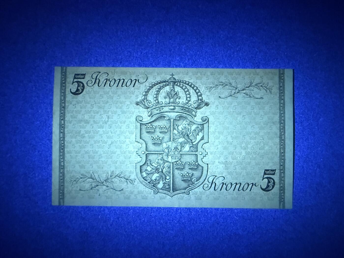 《艾美收藏》第231期-2.8周日外币精品(春节前收官)-世界最佳纸币特辑 瑞典5克朗 UNC 1948年 古斯塔夫五世国王诞辰90周年纪念钞 无4
