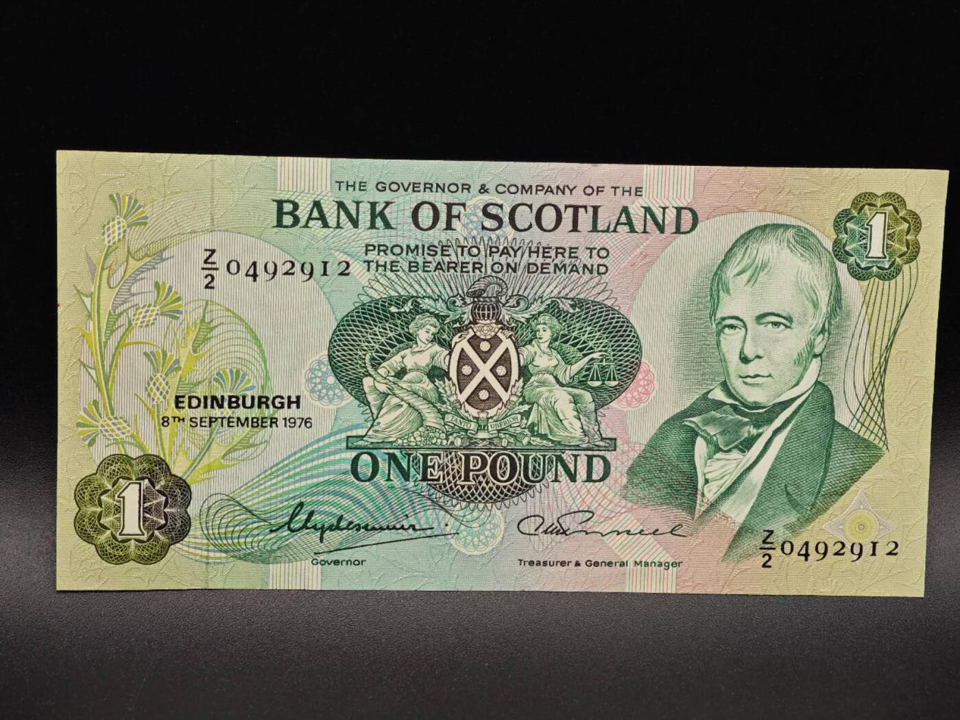 【淘币小摊】实时拍第八百六十五拍   纸币场    年前最后一周之前预留预留8号9号全部发出请更换最新收货地址不方便收货的请勿参拍或者顺丰到付 英国苏格兰银行一镑纸币【有折】