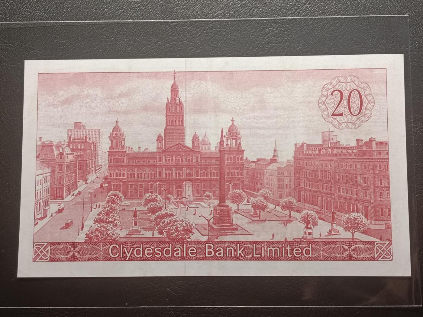 【年前末拍！】2026二月第二期，总216期 苏格兰克莱斯戴勒银行1964年20镑AUNC无47，稀有的早期中高面值品种，银行徽章和格拉斯哥大学