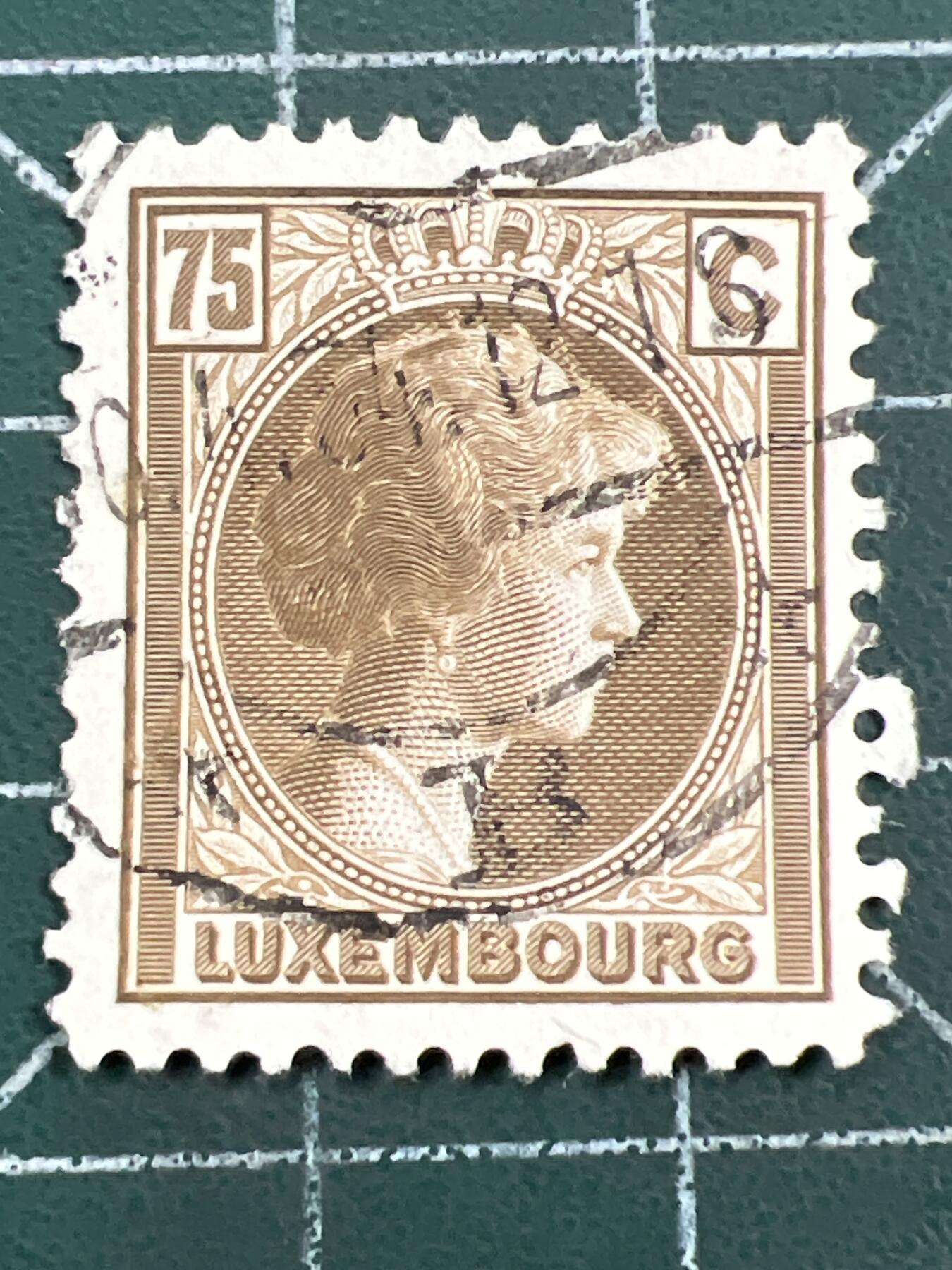 第1122  邮票专场 （无押金，捡漏，全场50包邮，偏远地区除外，接收代拍业务，本店十天发一次货）