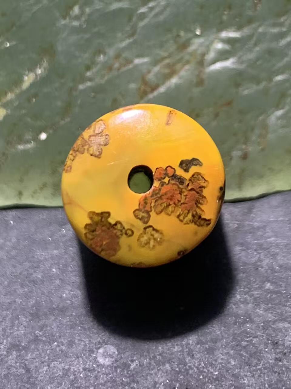 草花纹战国红玛瑙通货直桶桶珠一颗