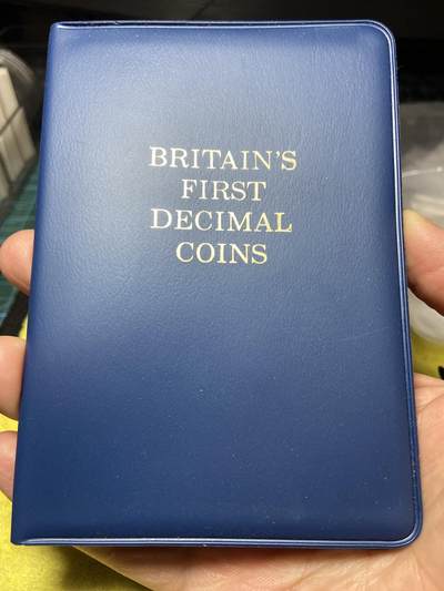 2026年第二十场(总第一百八十九场）外国好品散币场(免佣金) - 英国🇬🇧十进制原册套币5枚(伊丽莎白二世中年花冠，十进制第一版首发年套币)