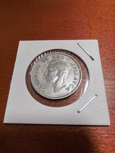 长老汇蛇年精选第九十八场拍卖 -  1941南非乔治六世2先令银币，11.31克800银