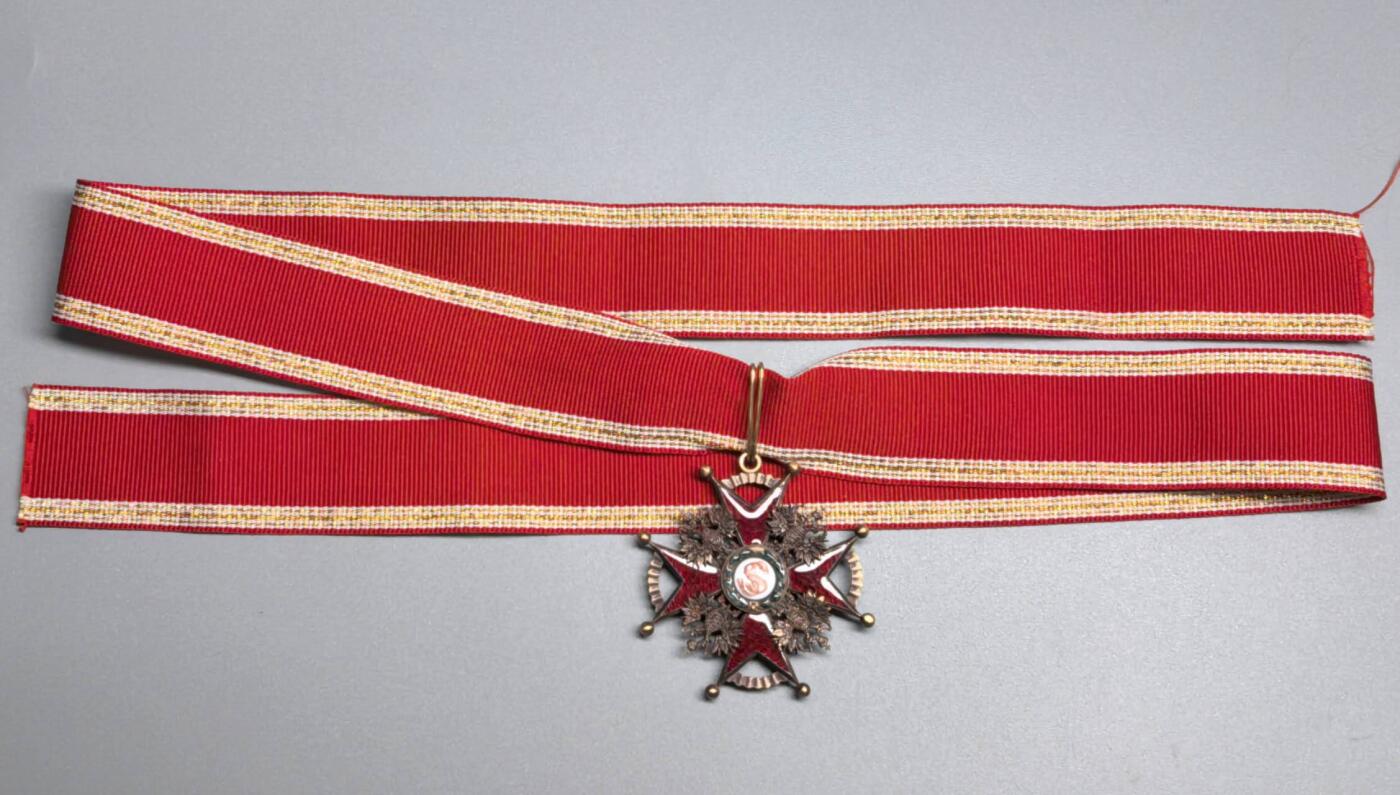 小驴勋章奖章收藏2月7日周六晚六点拍卖（珍爱和平，收藏战争，铭记历史，勿忘国耻，忠党爱国。有偿代拍，送拍规则在简介最后，参拍须阅读规则后再参拍，关系到运费包装发货时效真假辨别等关键信息，拍卖时不再发原图，看大图店主微信码在拍卖店铺介绍里）