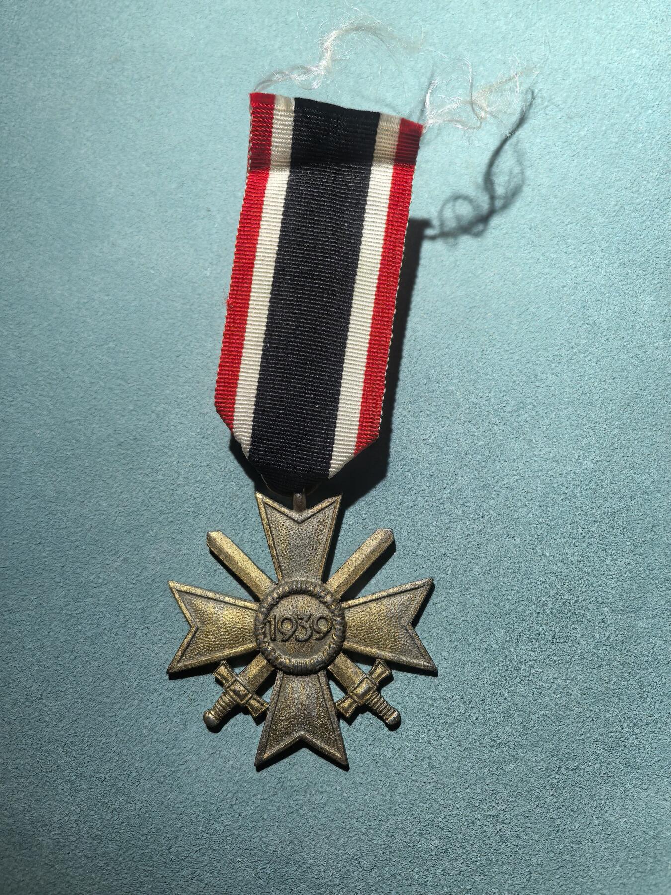 盛世勋华——号角文化勋章邮票专场拍卖第304期 德国（1939）二级配剑战功十字勋章 带100厂厂标（Rudolf Wachtler & Lange）