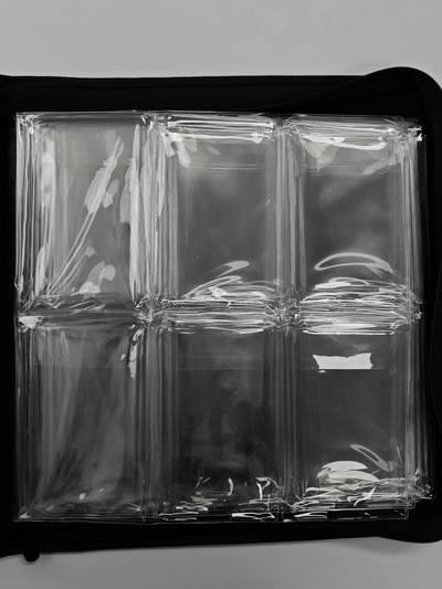 白泽拍卖卡牌手绘专场第32期（愿得长如此 年年物侯新） - 无属性卡册1本 内含评级卡卡页8页