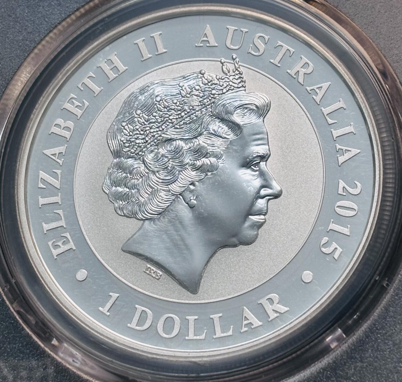 【金马踏春，泉马奔腾】2026 年新年贺岁场，（定于年初五接财神截拍）祝各位老板马到成功，马上有钱，愿岁岁平安喜乐顺遂 2015 年澳大利亚笑翠鸟系列 1 元银币 PCGS 评级 MS69 亚军分，羊年标签，31.1 克 999 纯银