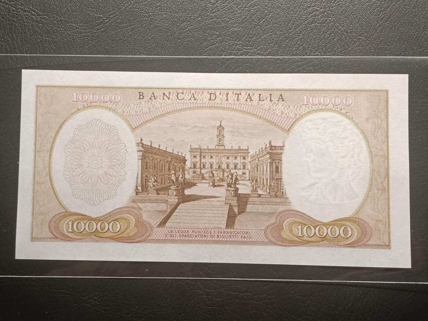 【年前末拍！】2026二月第二期，总216期 意大利1962年10000里拉UNC有裂口豹子号999，米开朗琪罗和威尼斯市政厅，首发年份