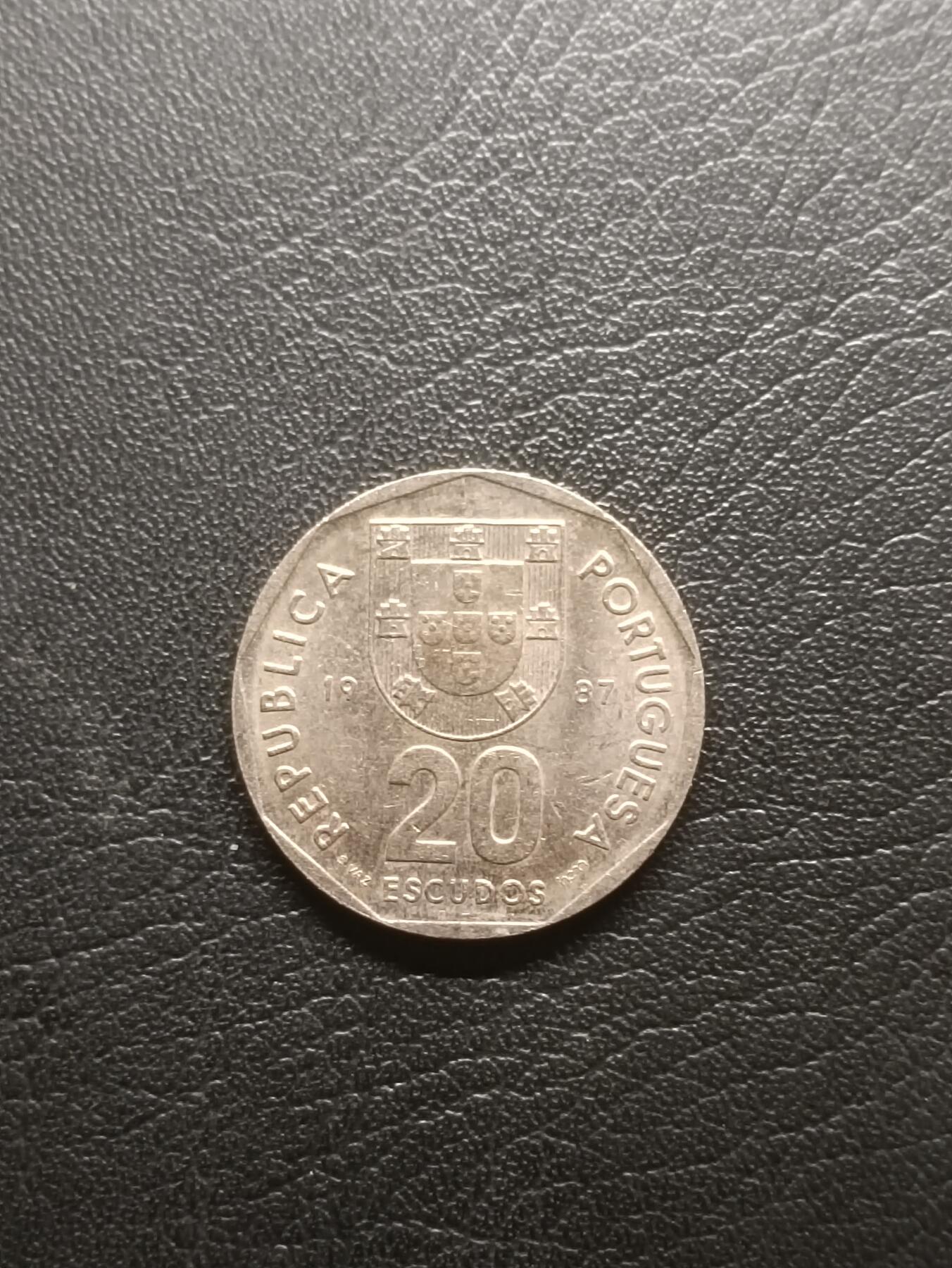 荟藏特别场次第一期——“社长的钢镚堆” 葡萄牙1987年20艾斯库多 小字面值版 白铜制