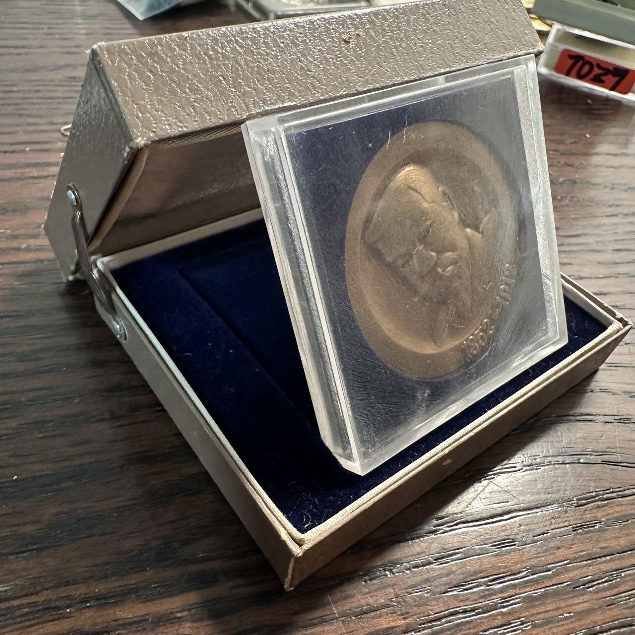 蒂克钱币 -第58场 日本企业章 徽章专场 日本 1968年 明治天皇百年纪念 铜章 40mm 32g