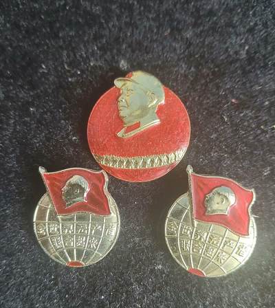 毛主席像章 3枚精致小章 - 毛主席像章 3枚精致小章
