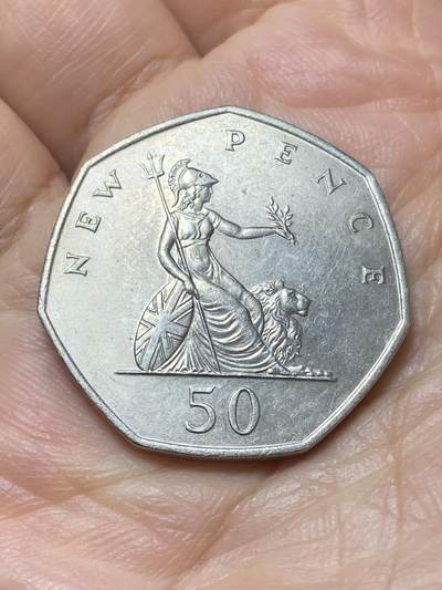 2026年第二十场(总第一百八十九场）外国好品散币场(免佣金) - 英国🇬🇧1969年50新便士(伊丽莎白二世中年花冠，十进制第一版首发年)