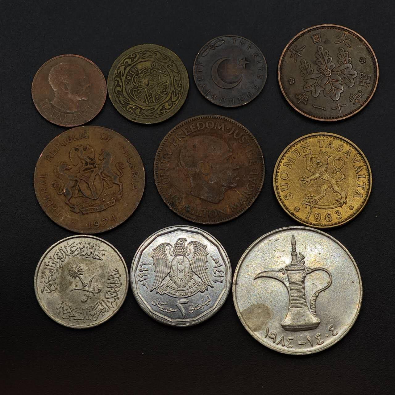  【淘币小摊】限时拍第八百六十六拍   散币场    年前最后一周之前预留8号9号全部发出请更换最新收货地址不方便收货的请勿参拍或者顺丰到付 散币10枚