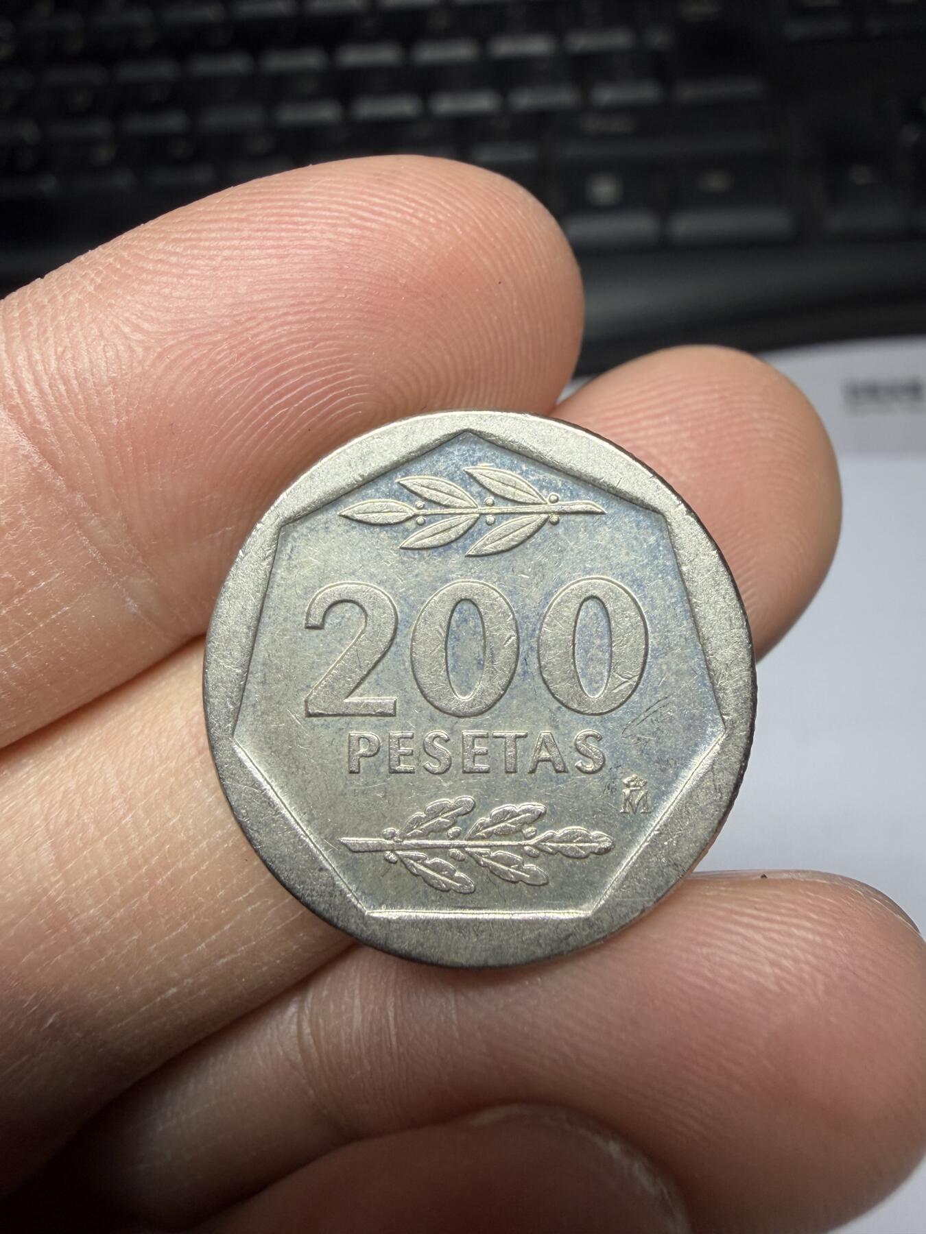 2025年集古藏今外币拍卖第二期-第5场—（总第305拍），可以寄存60天，满160元包邮。 1987年西班牙200比塞塔