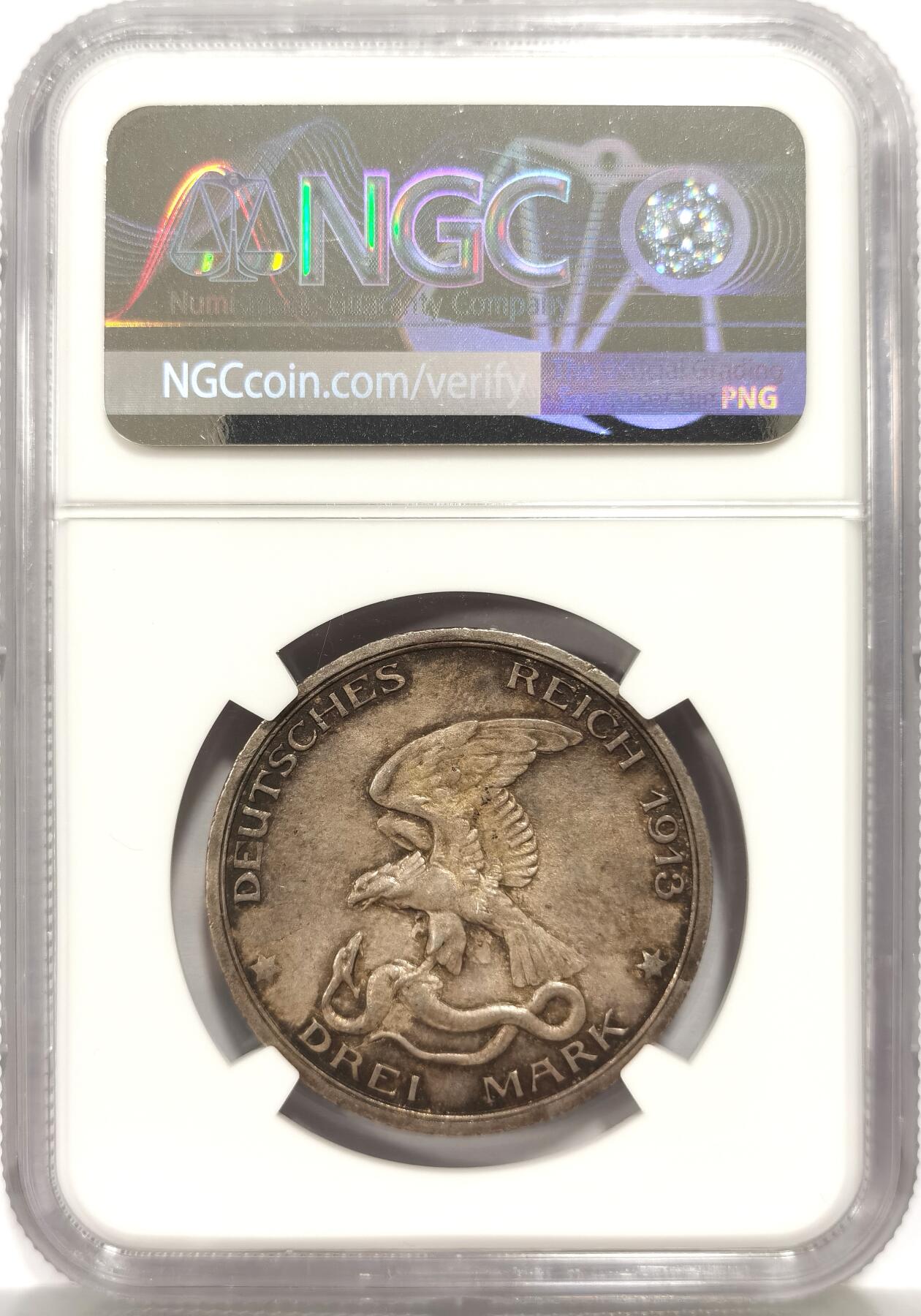 博洋堂“心向春光”2月精品大拍专场暨第160期（全场包邮） NGC MS63 德国普鲁士1913年战胜拿破仑纪念3马克，整体由均匀的黑色浓郁包浆覆盖，观感非常棒的一枚