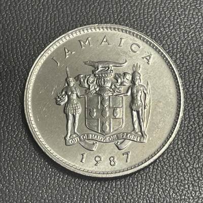 回流0207 - 牙买加1987年10分 牙买加国花“愈疮木花”与蝴蝶