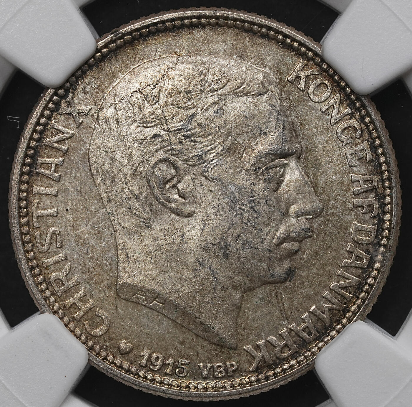 修遠堂世界钱币第104期 NGC MS63 1915年丹麦海豚1克朗银币