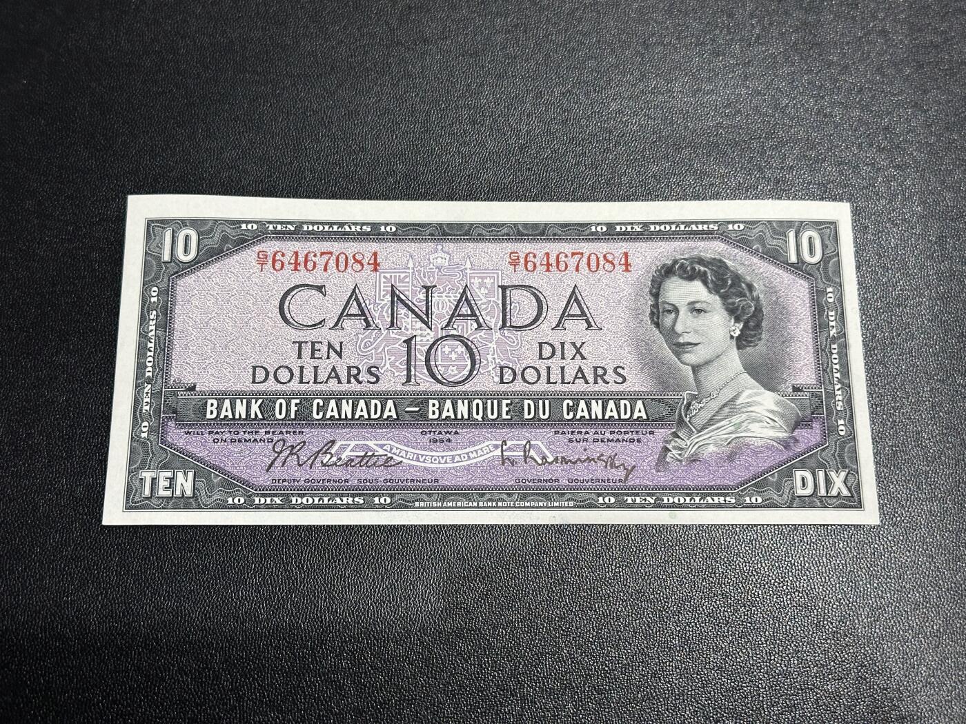 《外钞收藏家》第六百零九期（农历年前收官场、本期年后快递恢复正常再发货）（本平台长期征集拍品、欢迎藏友们联系合作） 加拿大1954年风景版10元（老版纸币UNC较少）		UNC