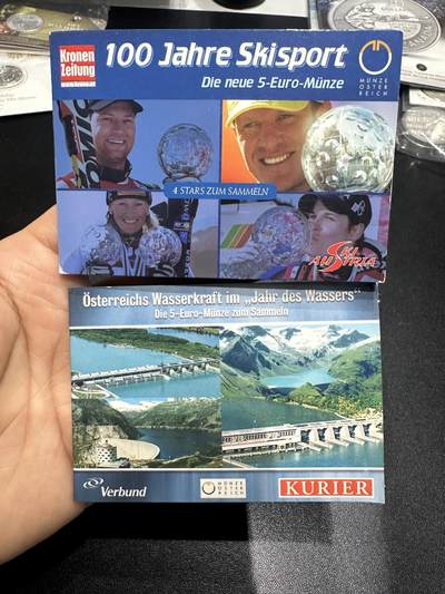《外钞收藏家》第六百零九期（农历年前收官场、本期年后快递恢复正常再发货）（本平台长期征集拍品、欢迎藏友们联系合作） - 奥地利精制5欧元一对（2003年欧洲水库+2005年滑雪纪念银币两枚）