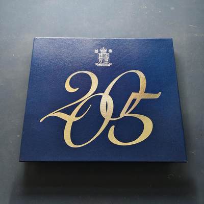 【全场包邮】纯粹捡漏拍501场-持续更新中 - 英国2005年官方精制套币-盒证全-含5镑纳尔逊+5镑海战+2镑火药阴谋+1镑梅奈桥+50便士萨缪尔约翰逊词典精制纪念币